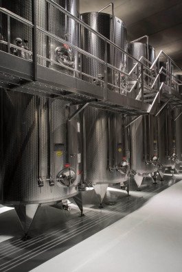 architekturfotografie Weingut Weinkeller interiors winery 